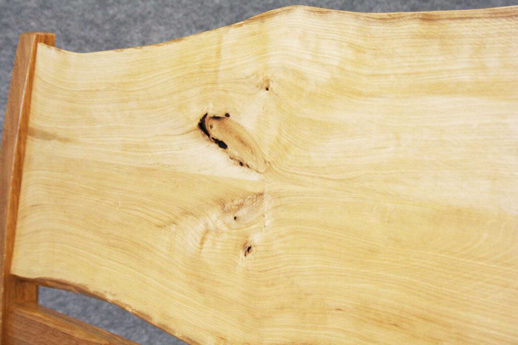 Holz der Weißbuche, auch Hainbuche oder Hagebuche genannt